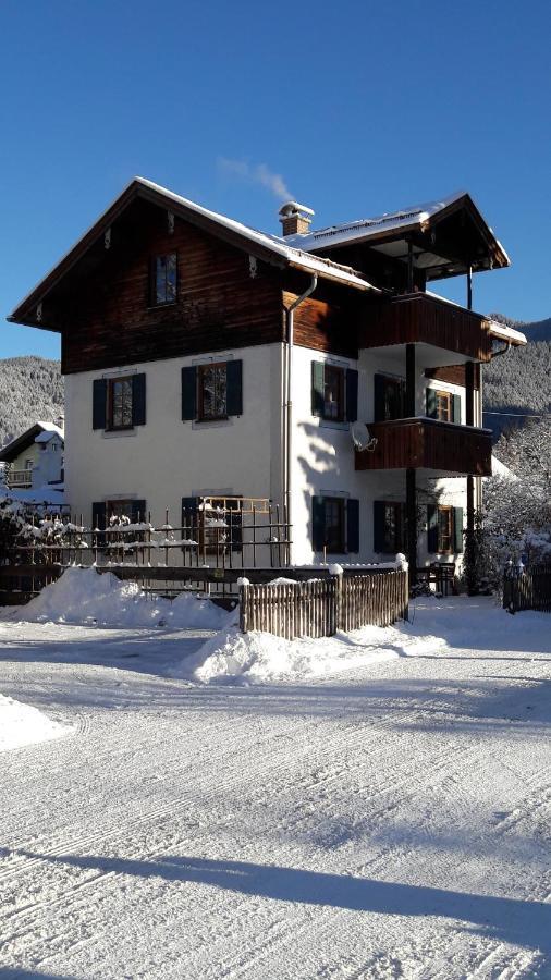 'Sissi' Ein Zaubehaftes Apartement Im Modernen Landhausstil Oberammergau Exterior photo